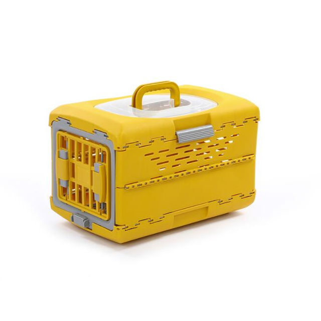 Pet Wooden House and Plastic Kennel